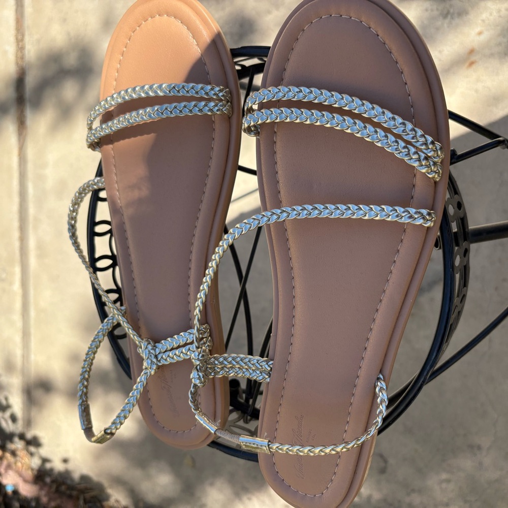 Elegant Gold Braided Sandals